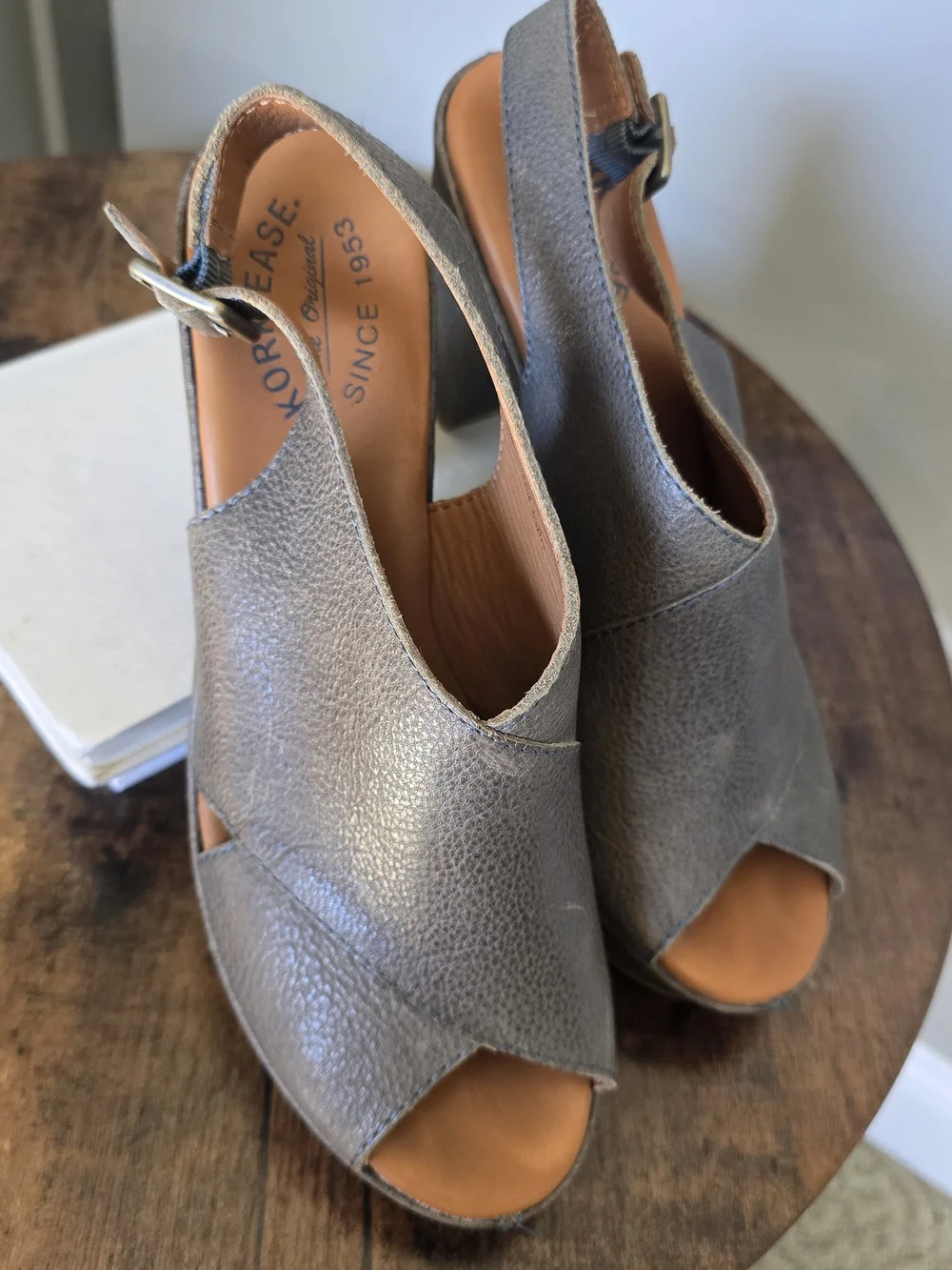 Kork-Ease Taupe Leather Peep-Toe Slingback Heels